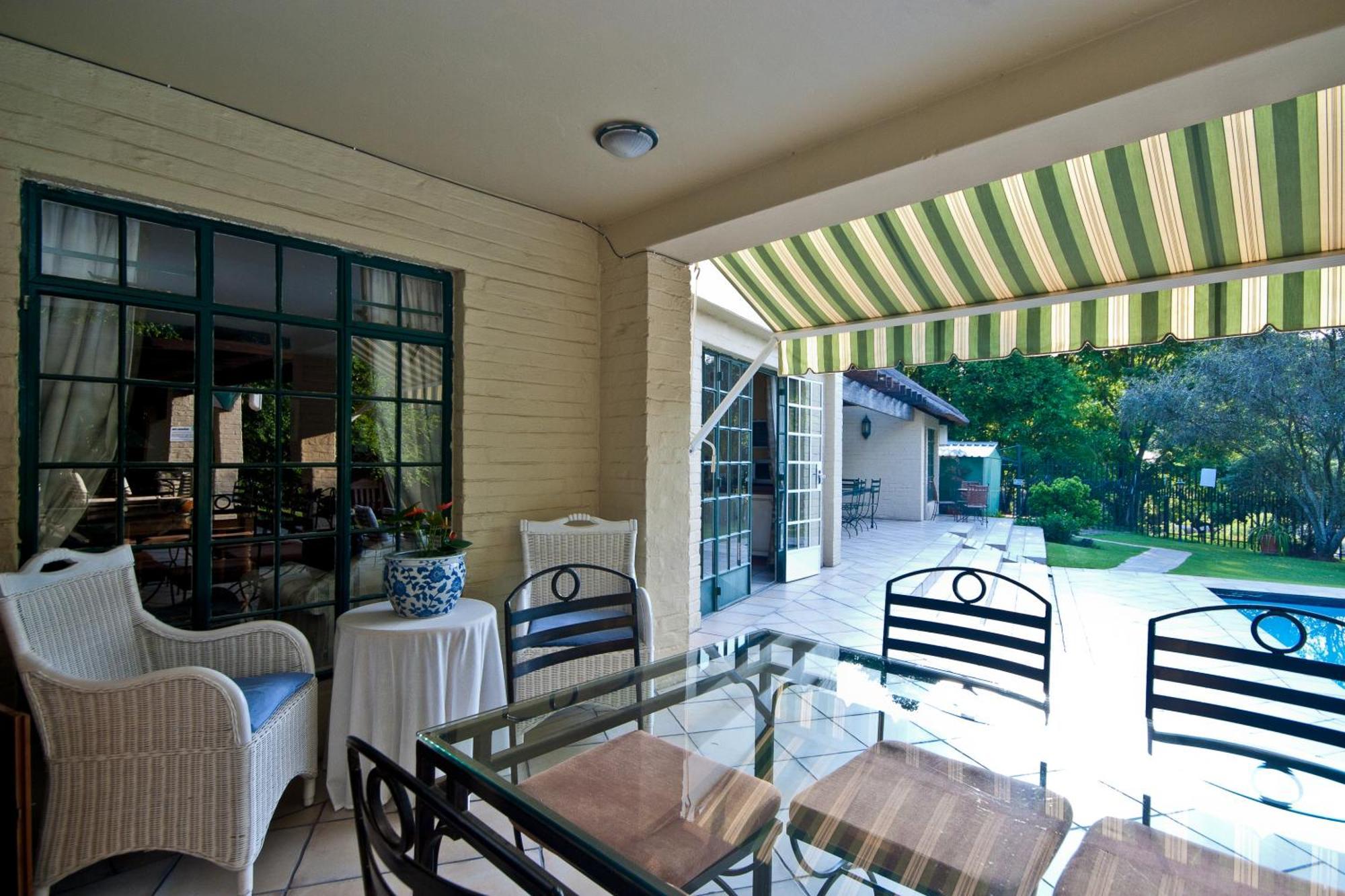 Thatchfoord Lodge Johannesburg Exterior photo