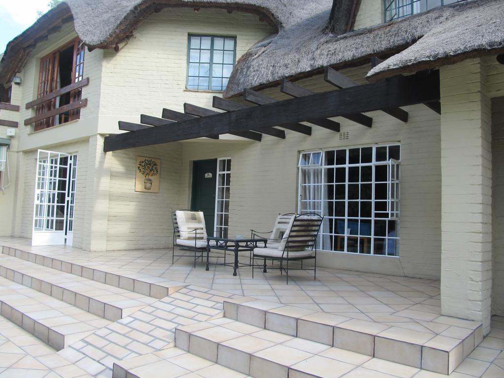 Thatchfoord Lodge Johannesburg Exterior photo