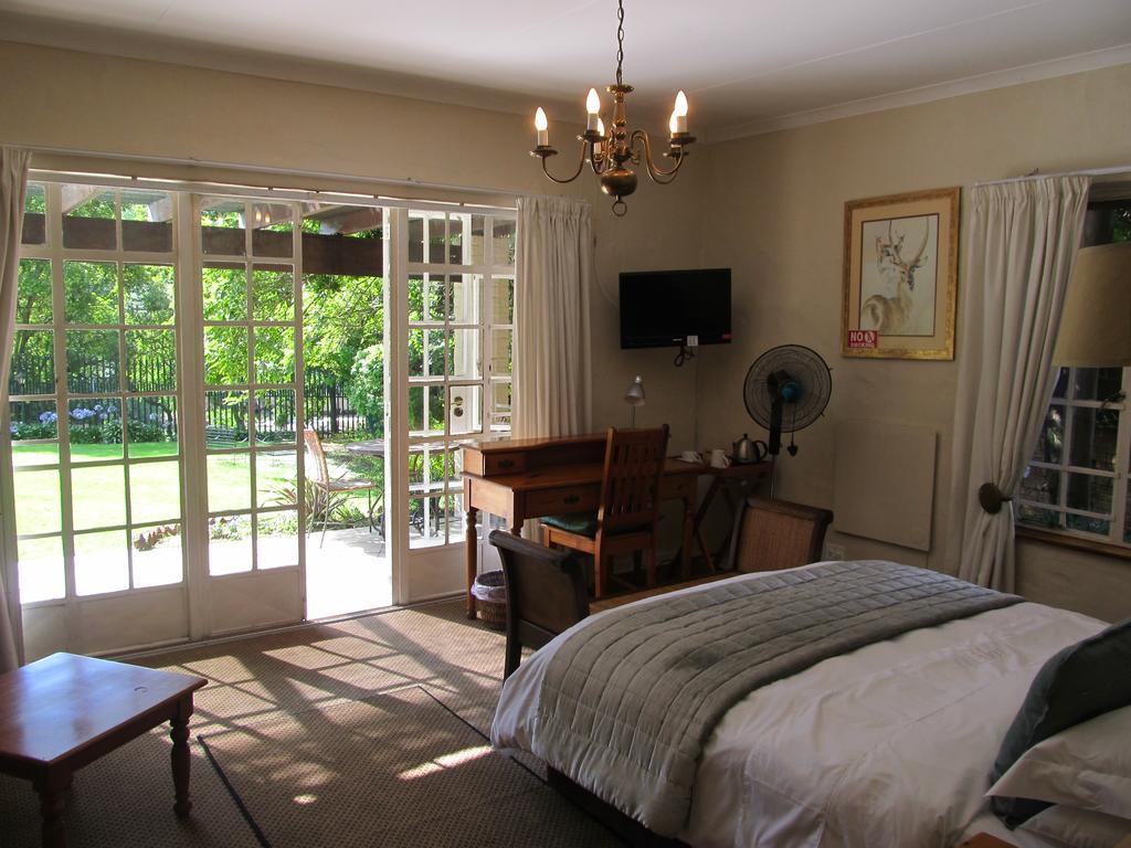 Thatchfoord Lodge Johannesburg Exterior photo