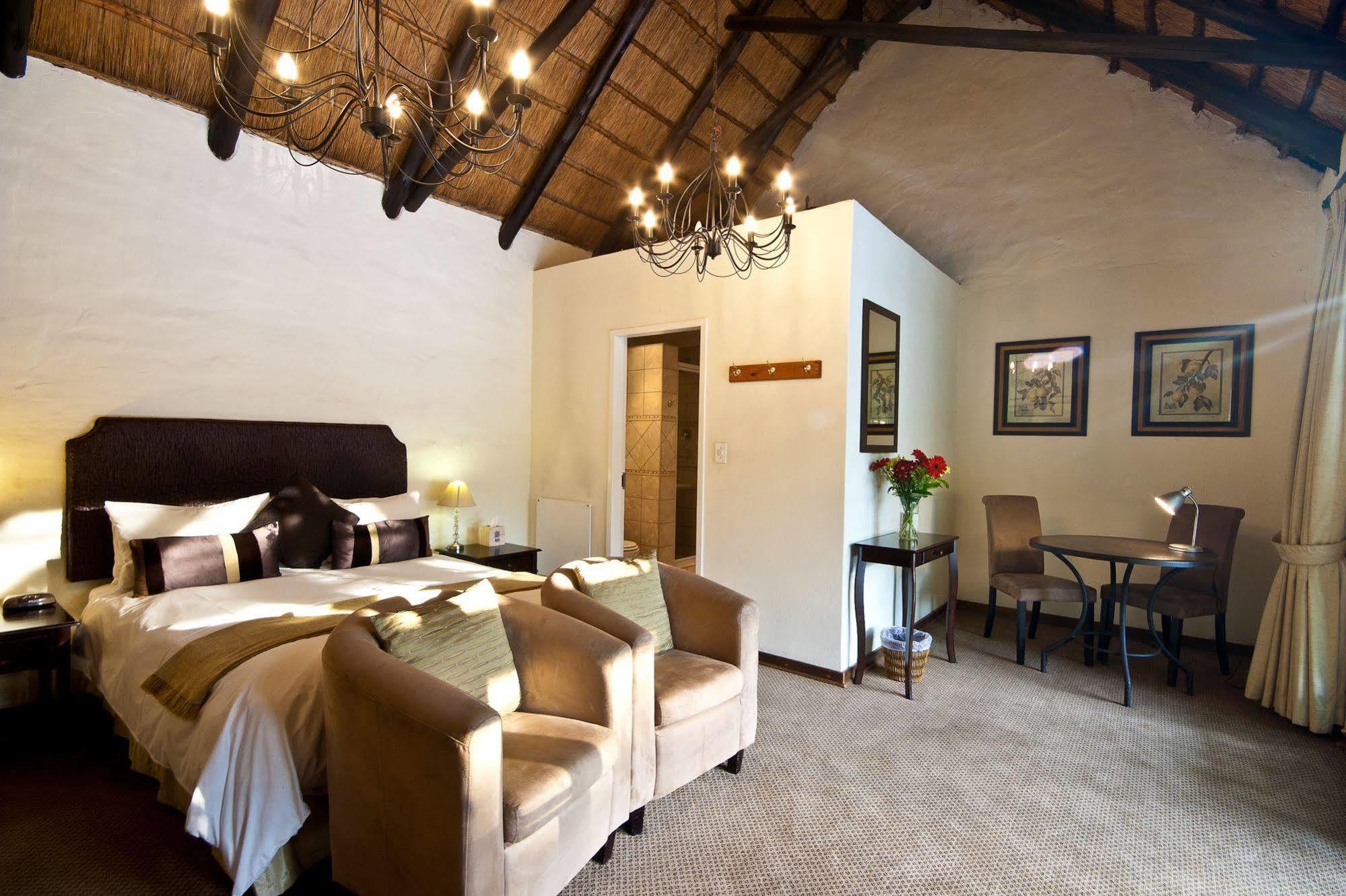 Thatchfoord Lodge Johannesburg Exterior photo